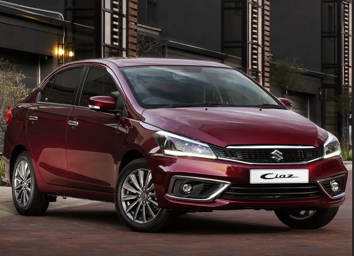     В Россию приехал японский «убийца» LADA Vesta фото Suzuki