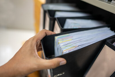    Работа с документами © Adobe Stock