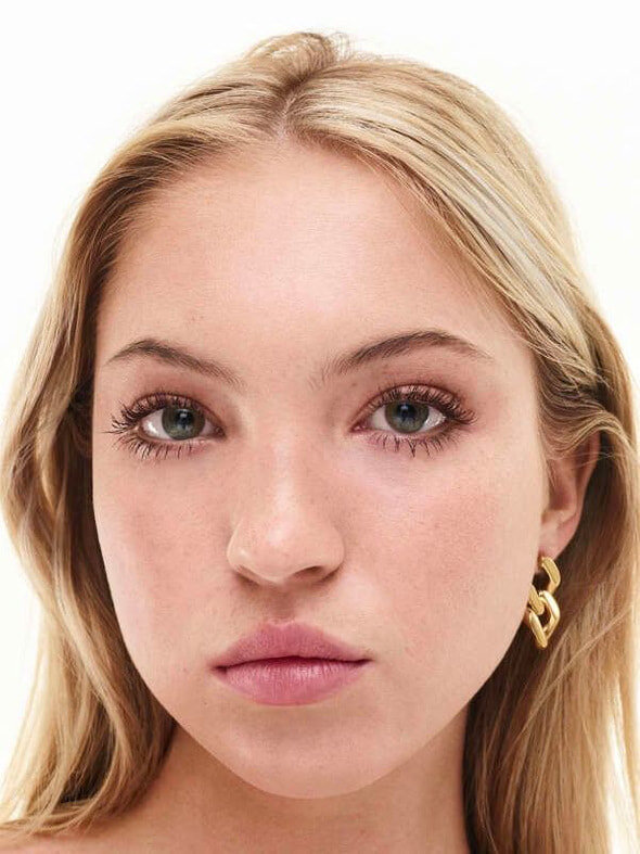    Официальный сайт Yves Saint Laurent