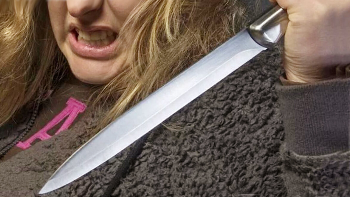 114 ножевых от дамы