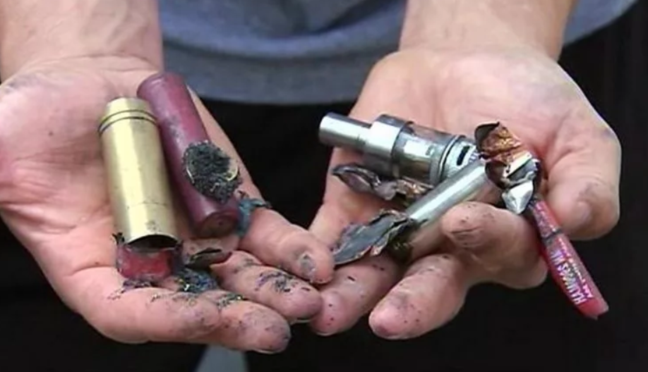 Иллюстрация. Взорванный вейп.