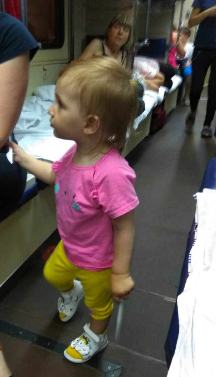 Лерча совершает обход своего временного пристанища