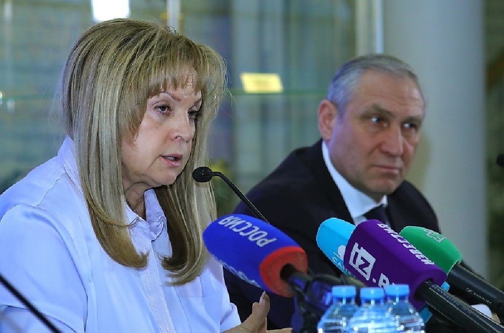 Элла Памфилова и Виктор Миненко. Фото Светланы Холявчук, "Интерпресс" 