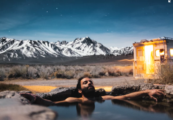 https://unsplash.com/photos/r8hw4Zs38zo