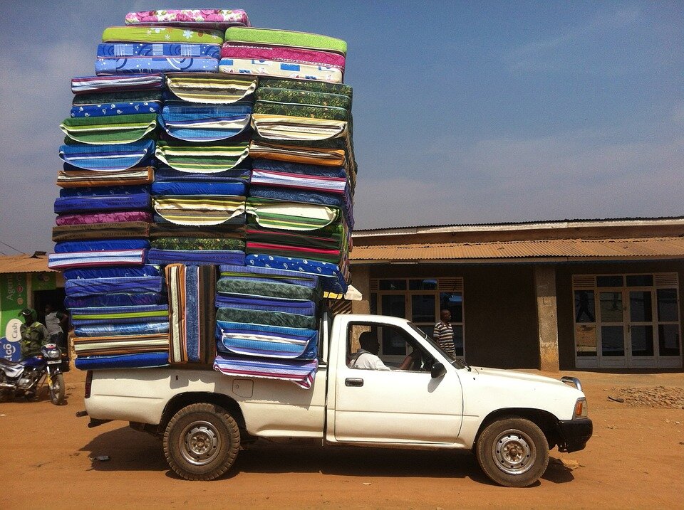 https://cdn.pixabay.com/photo/2016/06/02/09/47/rwanda-1430595_960_720.jpg