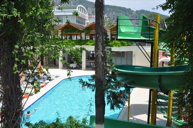 фото https://intourist.ru/info/turkey/kemer/beltur-hotel/?pricekey=63064296158300485&ctfrom=1&inf=0&duration=7&tdate=14.10.2019&adl=2