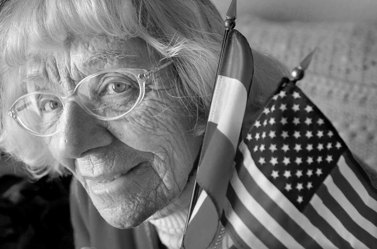 Голландский работник сопротивления Диет Эман в 2007 году, в своем доме в Гранд-Рапидс, штат Мичиган