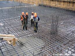 Заливка фундамента многоэтажки.