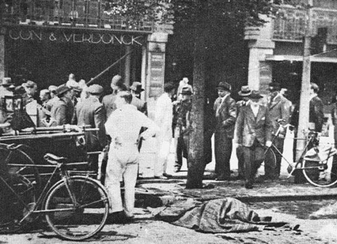 Место убийства Коновальца. Вскоре после покушения.