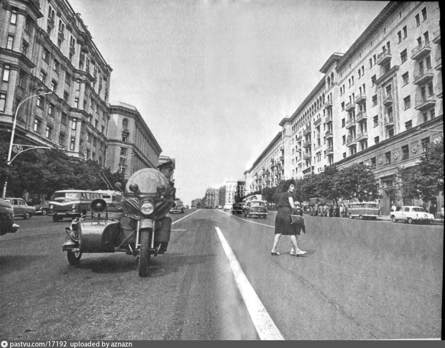 Улица Горького, 1964 - 1968 г. Источник: В. Аксенов , "Таинственная страсть".