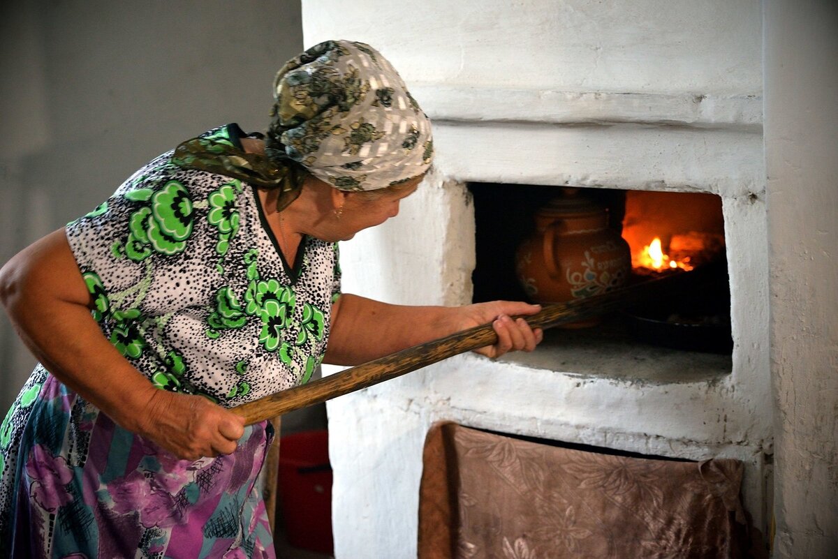 Украинские пироги в печи