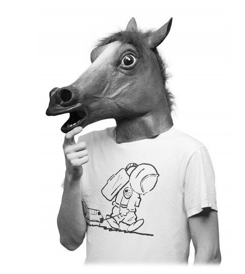 На фото Максим, который так никогда и не получил свою зарплату