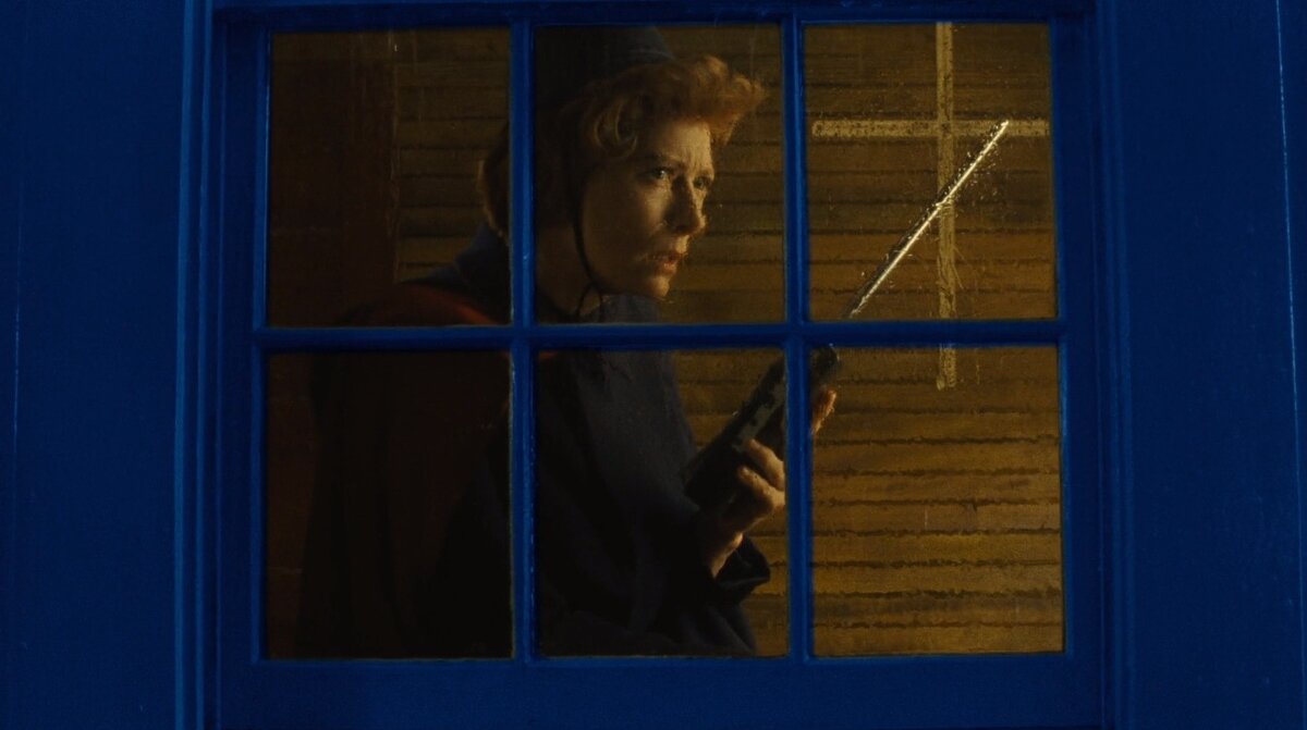 Что не кадр - то готовая картина или постер. Кадр из фильма "Королевство полной луны"