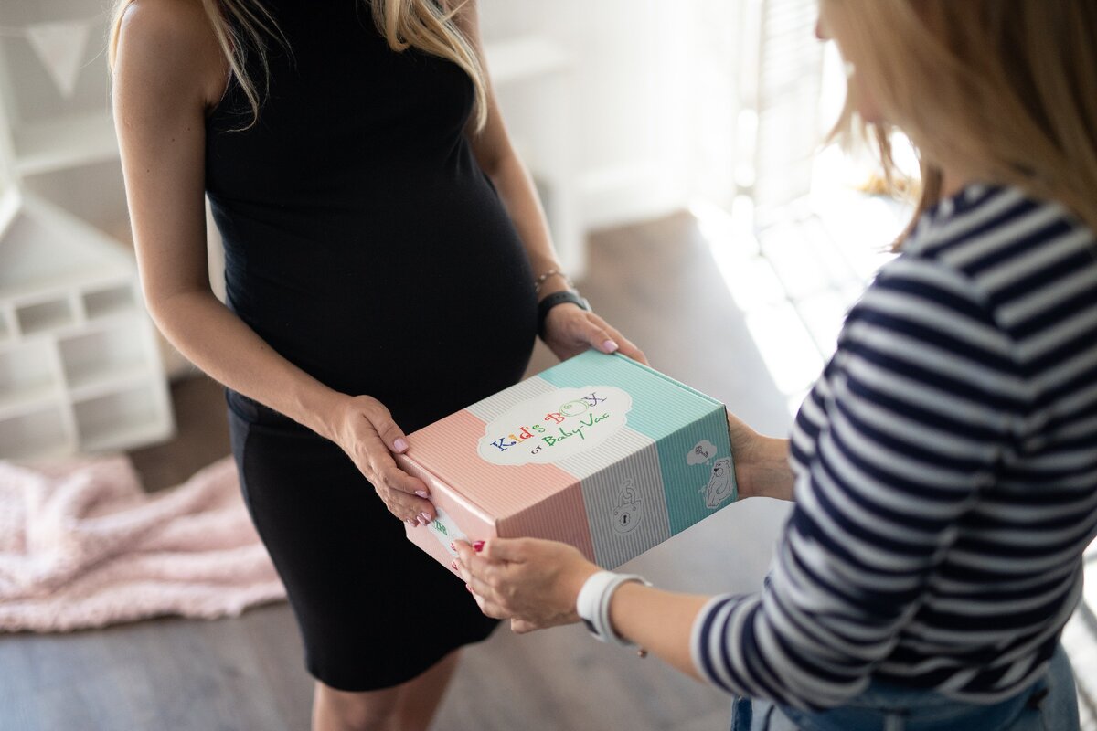 Набор Kids Box - подарочный набор для мамы и малыша на рождение, крестины или baby shower