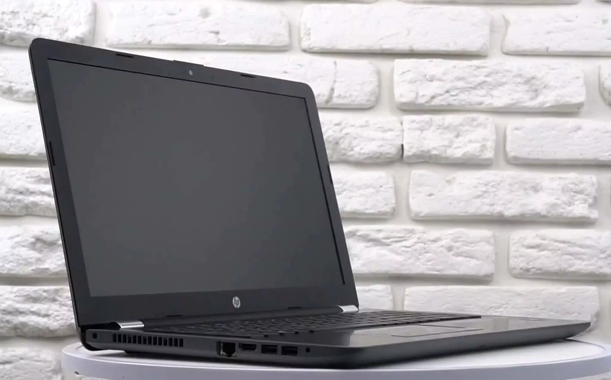 HP 15-BW079UR 1VJ01EA