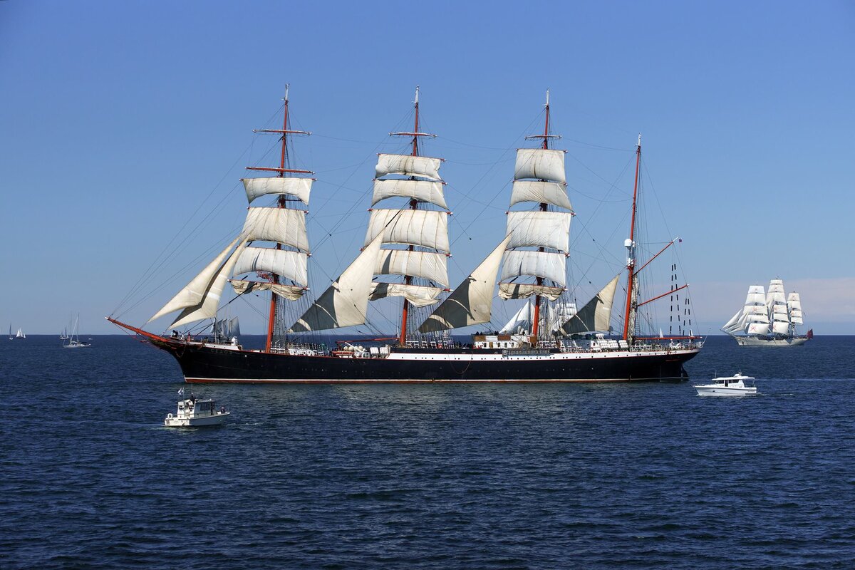 "Седов" в Балтийском море, регата учебных парусных судов 2017