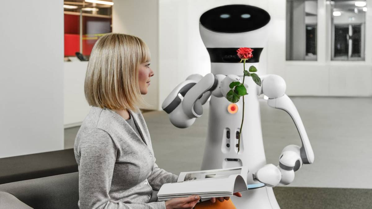 роботы помощники в быту. люди роботы в будущем. домашний робот помощник. технологии будущего. работы через 50 лет.