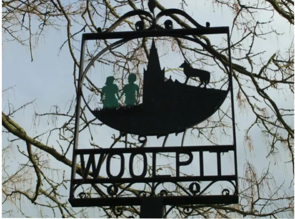 Зелёные дети на гербе Вулпита