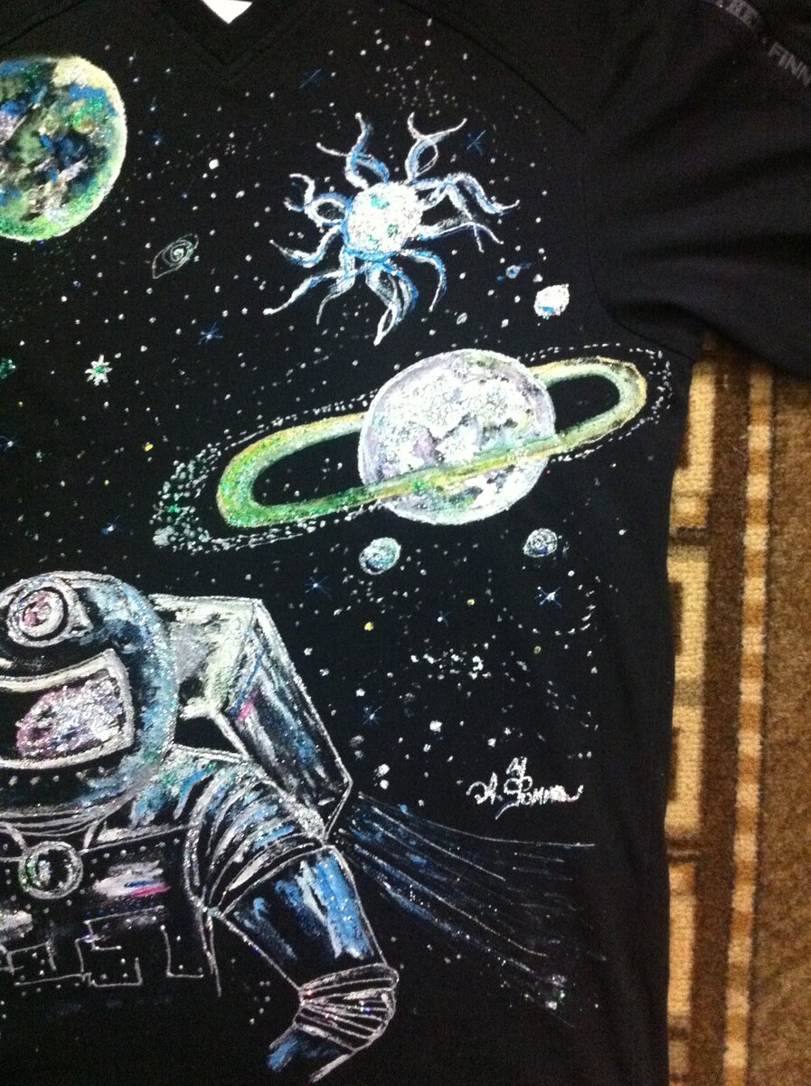 Фото майки с космонавтом (фото моё)