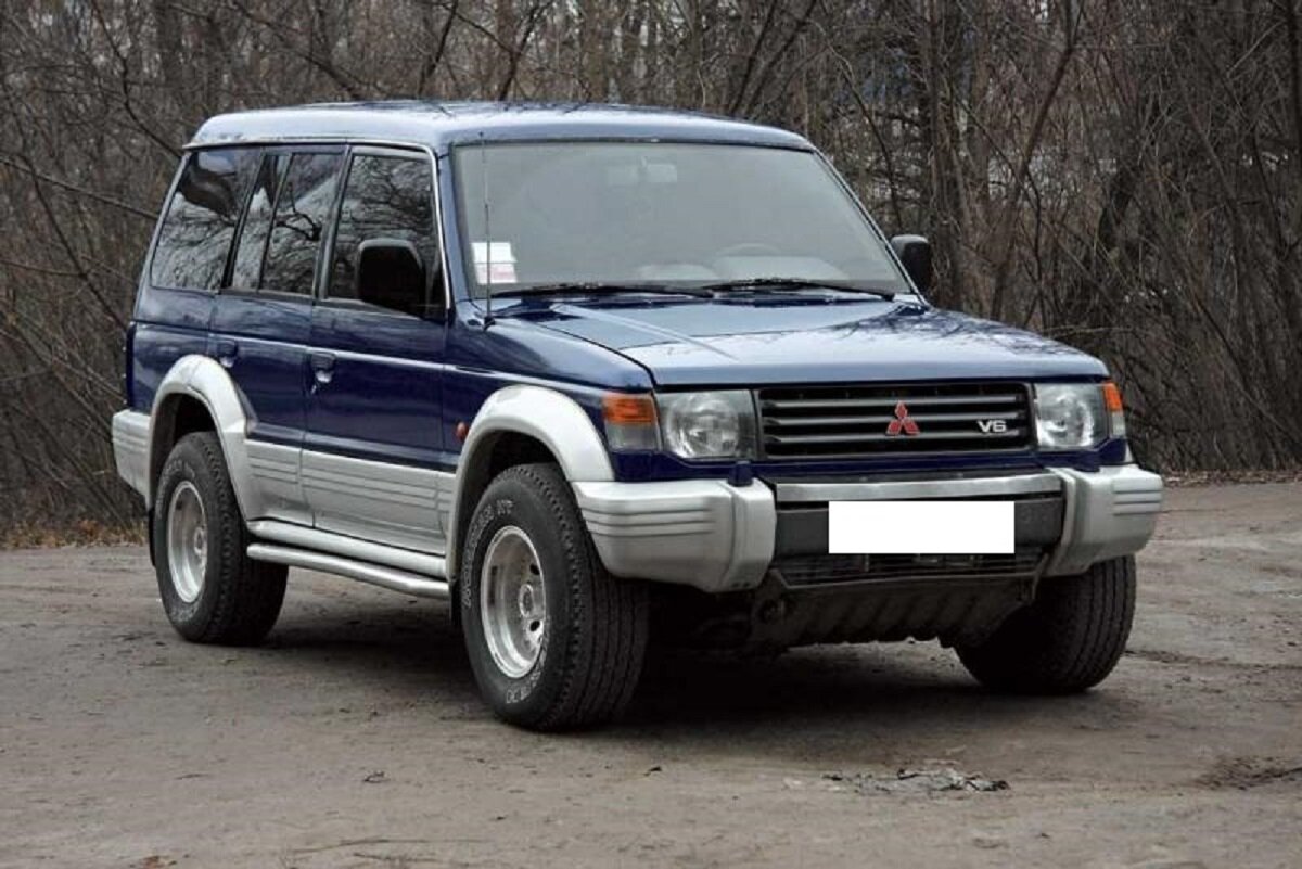 Обзор паджеро 2. Митсубиси Паджеро 90. Митсубиси Паджеро 1991-1997. Mitsubishi Pajero 2 1991. Мицубиси Паджеро 1991.