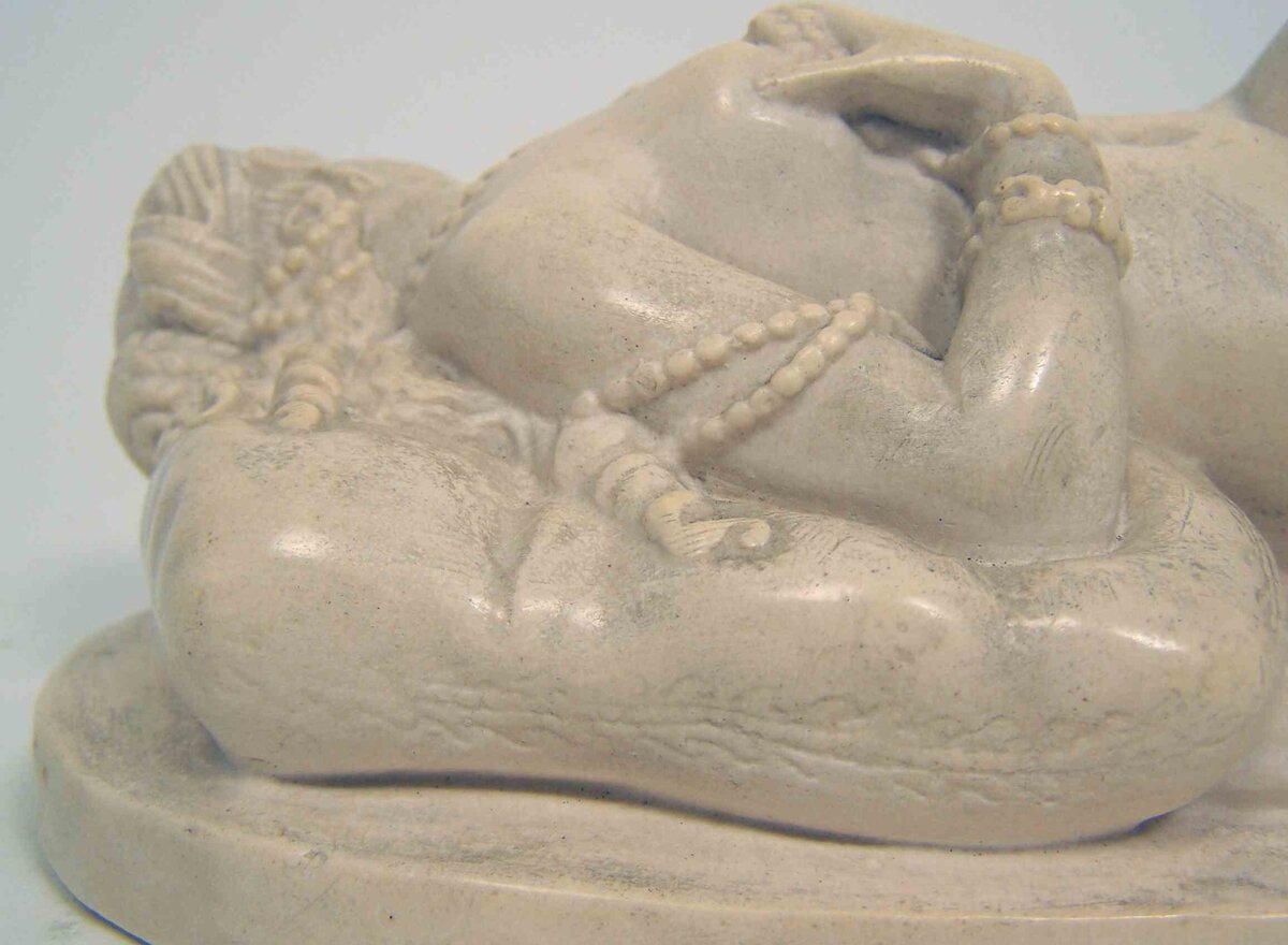 JAMES PRADIER. Odalisque. 23 cm / Lyon & Turnbull. Fine Antiques, 28th June 2007. Lot 522