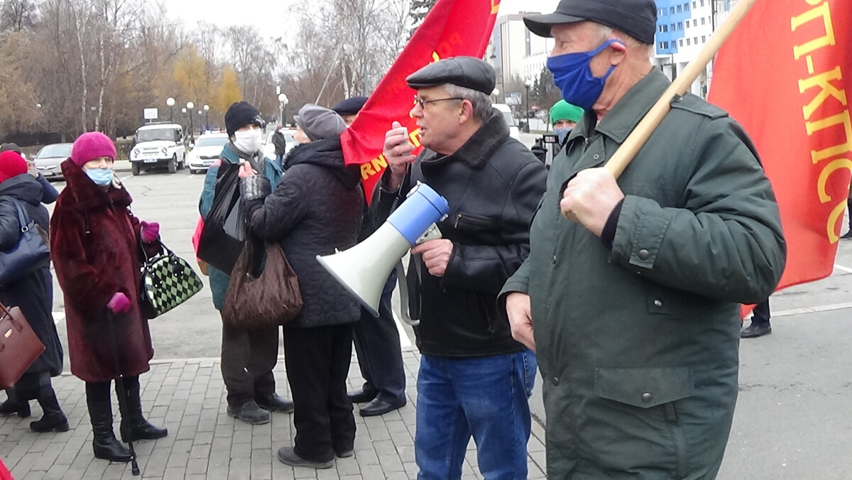 Смена власти революцией. 7 Ноября Тюмень. Митинг РКРП 22 июля Тюмень. РКРП организовала крупнейшую забастовку в Нижнем. Когда был митинг Батьковщины против Януковича.