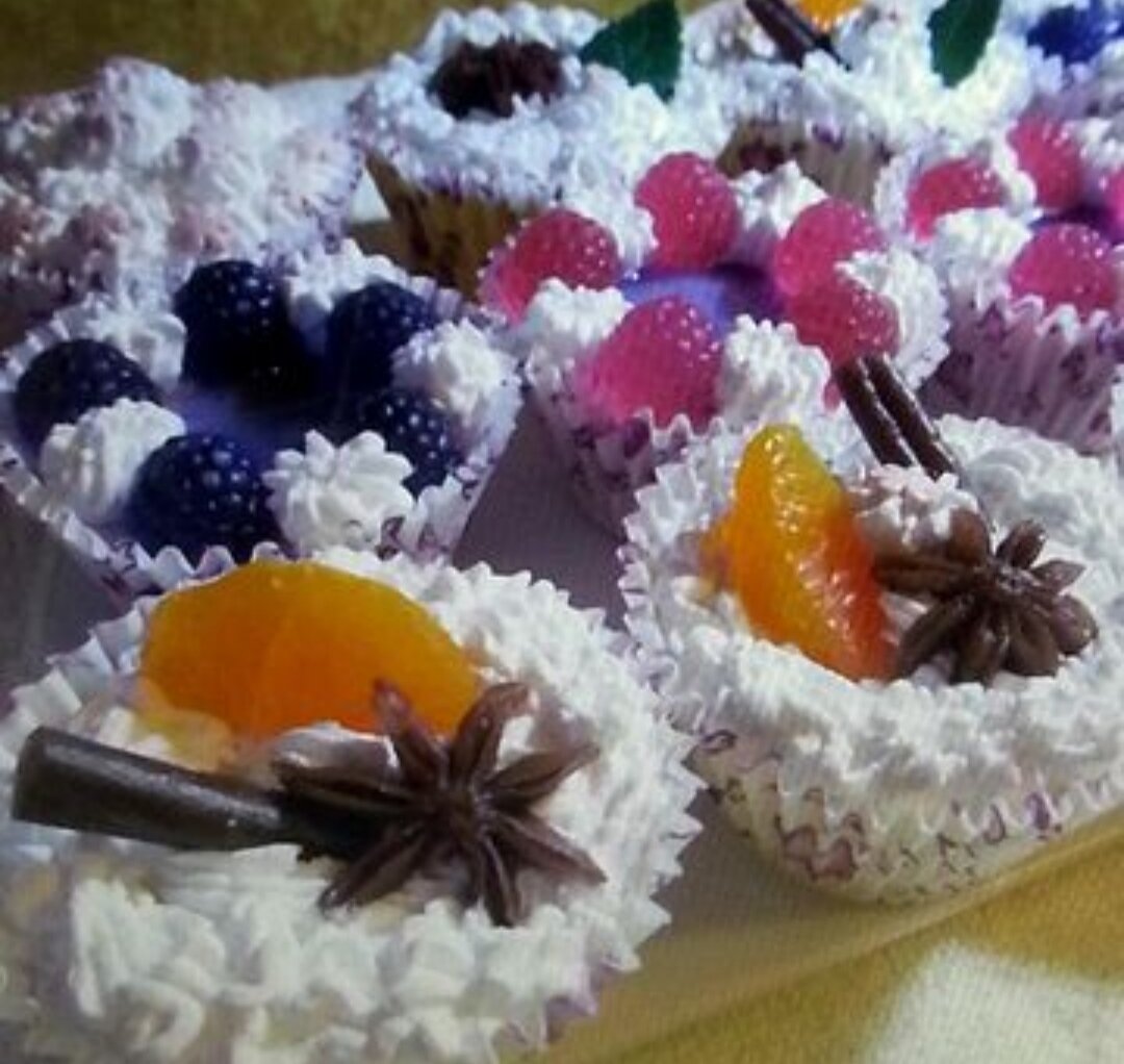 Вот его накопилось