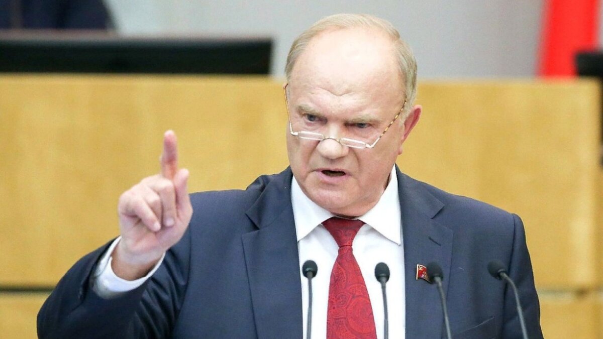 Письмо к президенту Путину с призывом пересмотреть проводимую политику Зюганов анонсировал по классическим канонам пиара. 