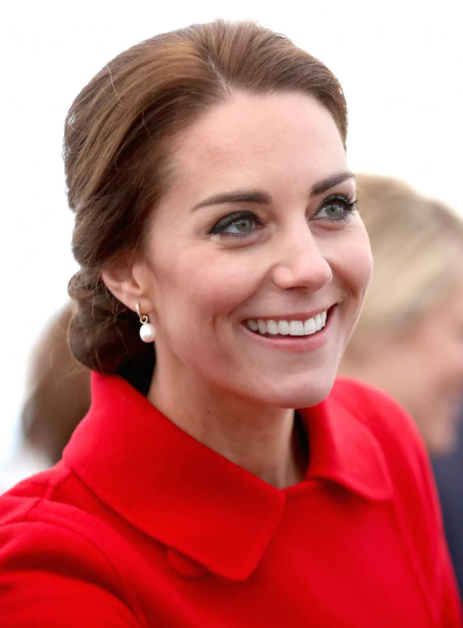 Миддлтон. Kate Middleton. Кейт Миддлтон красивая. Кейт Миддлтон нос.