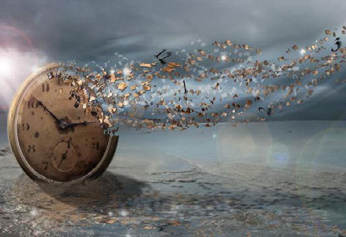 Время скоротечно, и не оно делает нас теми кто мы есть, а мы творим время