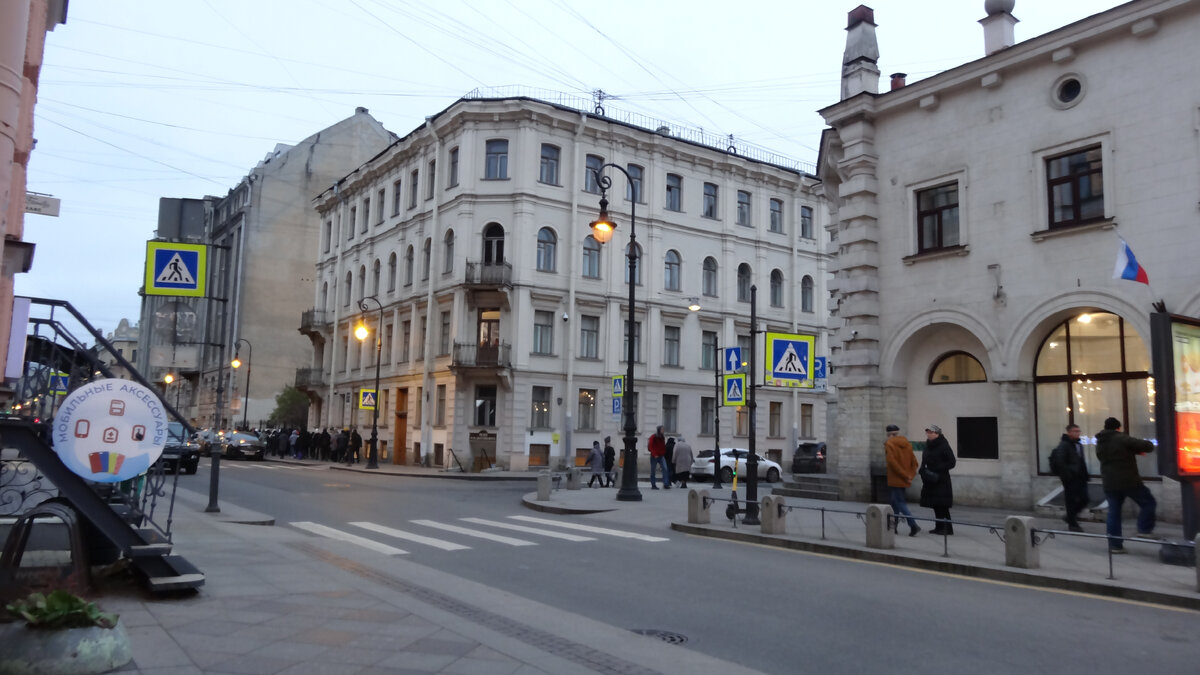 Фотографии Санкт-Петербург: Кузнечный пер., д. 17, Центральный р-н Санкт-Петербу