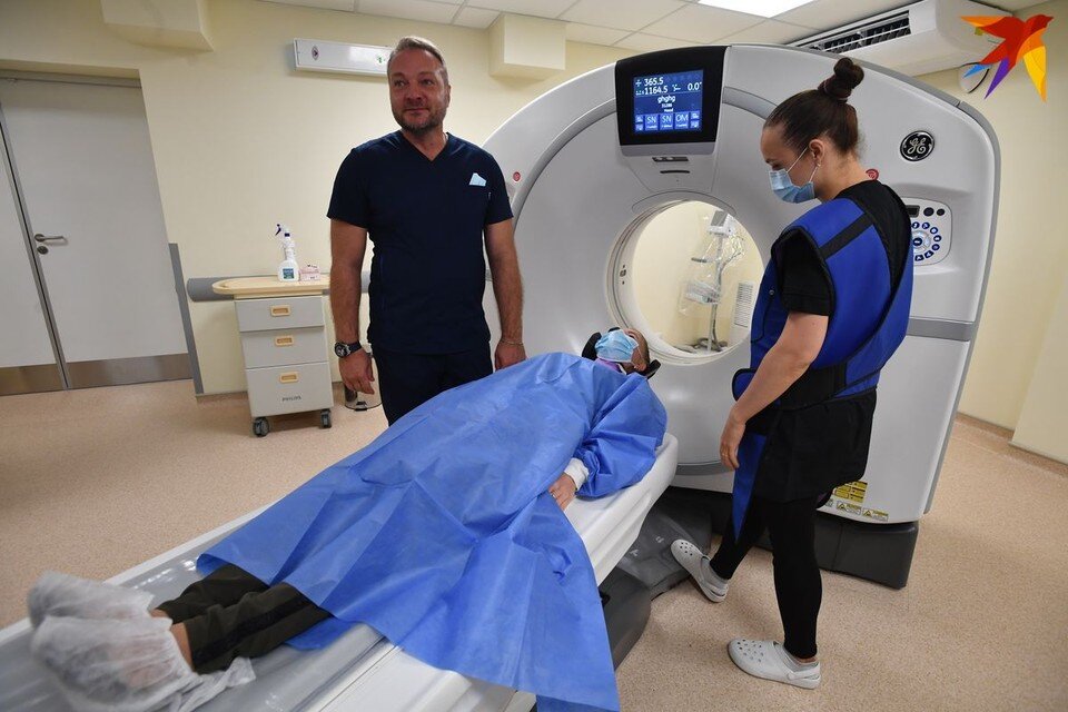     Современное оборудование позволяет диагностировать рак на ранней стадии. Михаил ФРОЛОВ