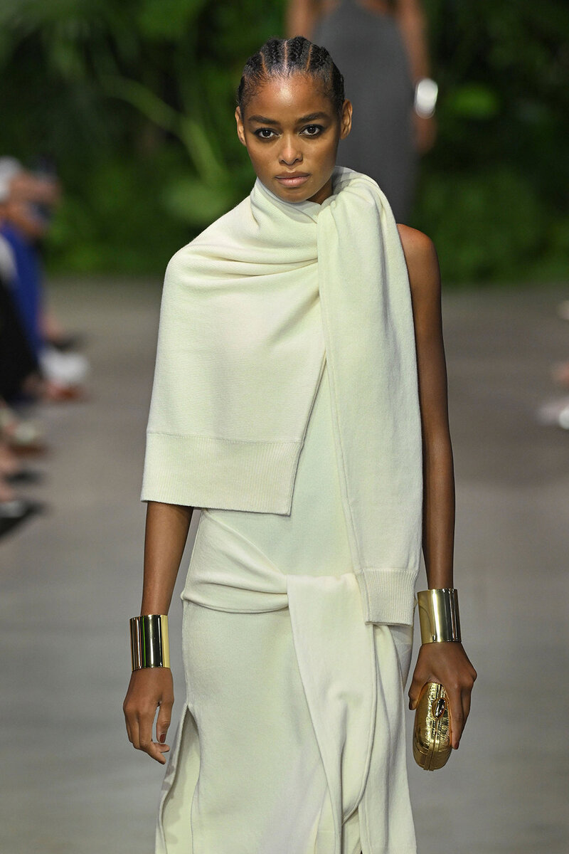    Michael Kors весна-лето 2023LEGION-MEDIA