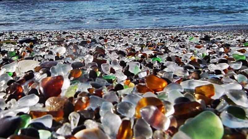 California, Glass Beach