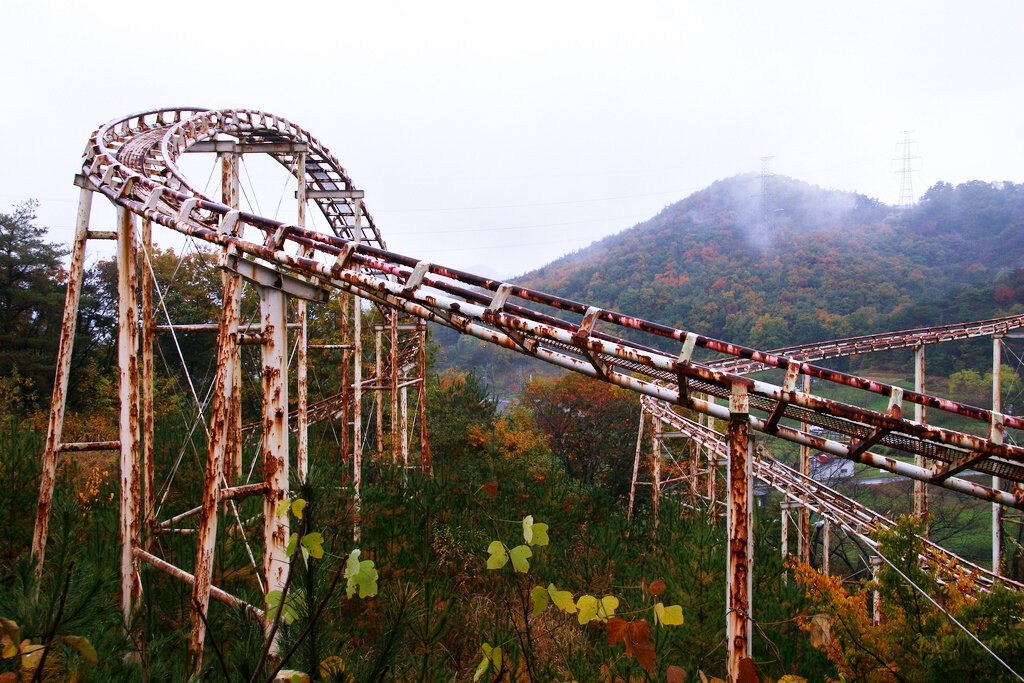 Горки, покрывшиеся ржавчиной