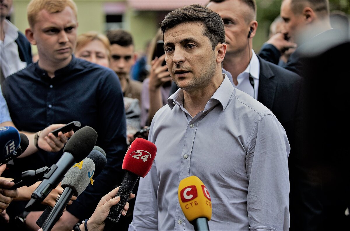 Зеленский, Украина.