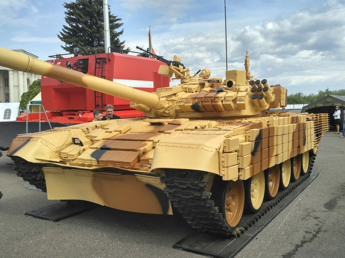 Бел т. Т-72б3 2016. Т-72бмэ. Танк Белоруссии т-72бмэ. Танк т 72 БМЭ