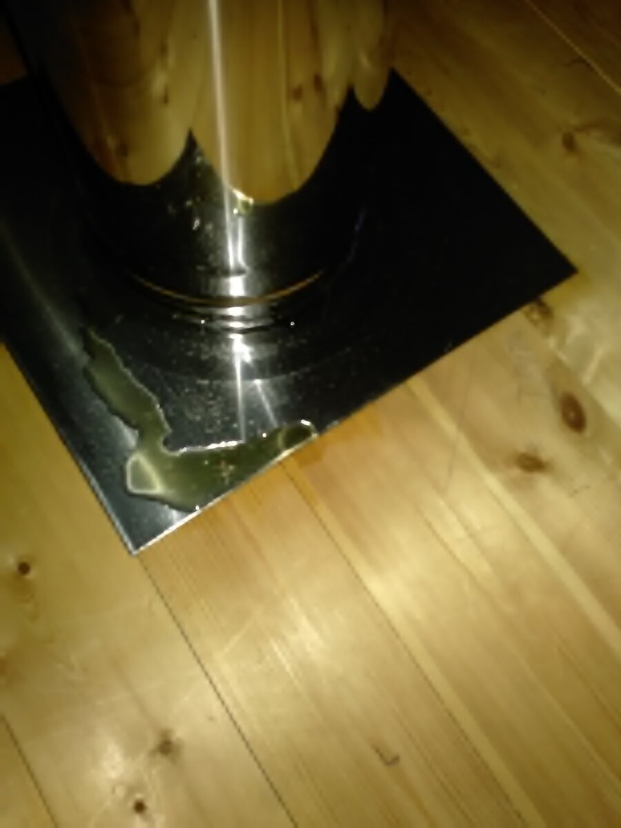 Подозрительно желтоватая...