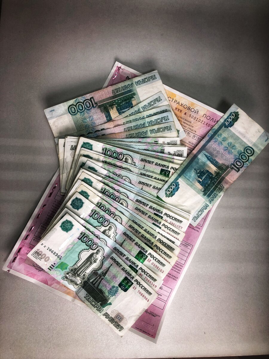 По закону об ОСАГО из 100%  собранных с водителей денег до 77% должны выплачиваться водителям в качестве страховых возмещений. 
