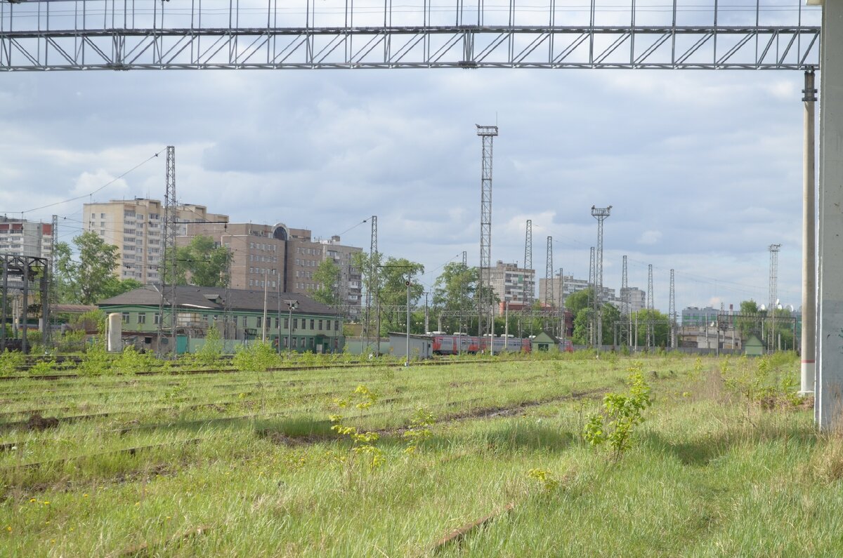 станция чухлинка,москва. бронницы перово. бронницы перово. храм в перово на улице лазо. платформа перово автобусная остановка.
