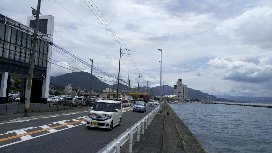 Левостороннее движение