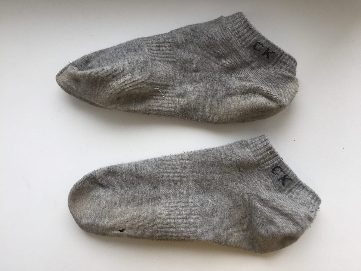 Обзор моих носков. В этих был пока фотал, с небольшой дырочкой, но пока не буду выкидывать