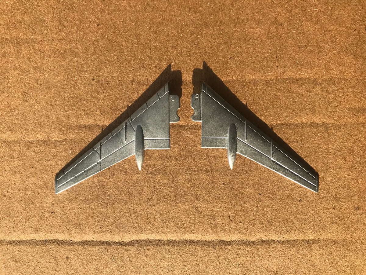 Полуплоскости крыла Туполев Ту-134А с б/н СССР-65655