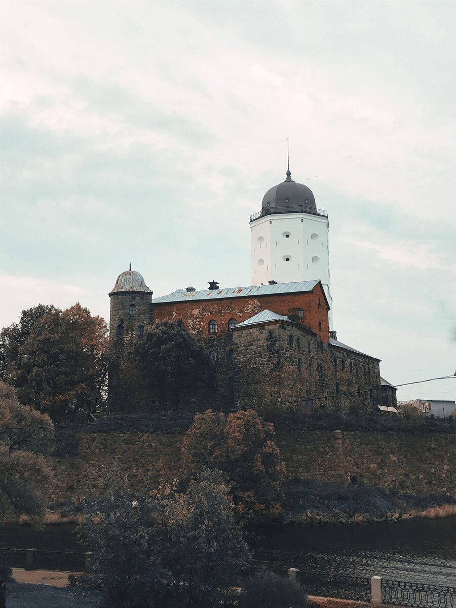 Выборгский замок на Замковом острове