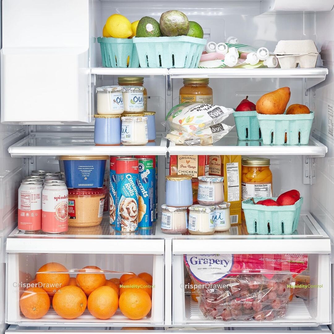 Холодильник до - на первый взгляд, все очень даже прилично, но есть над чем работать.