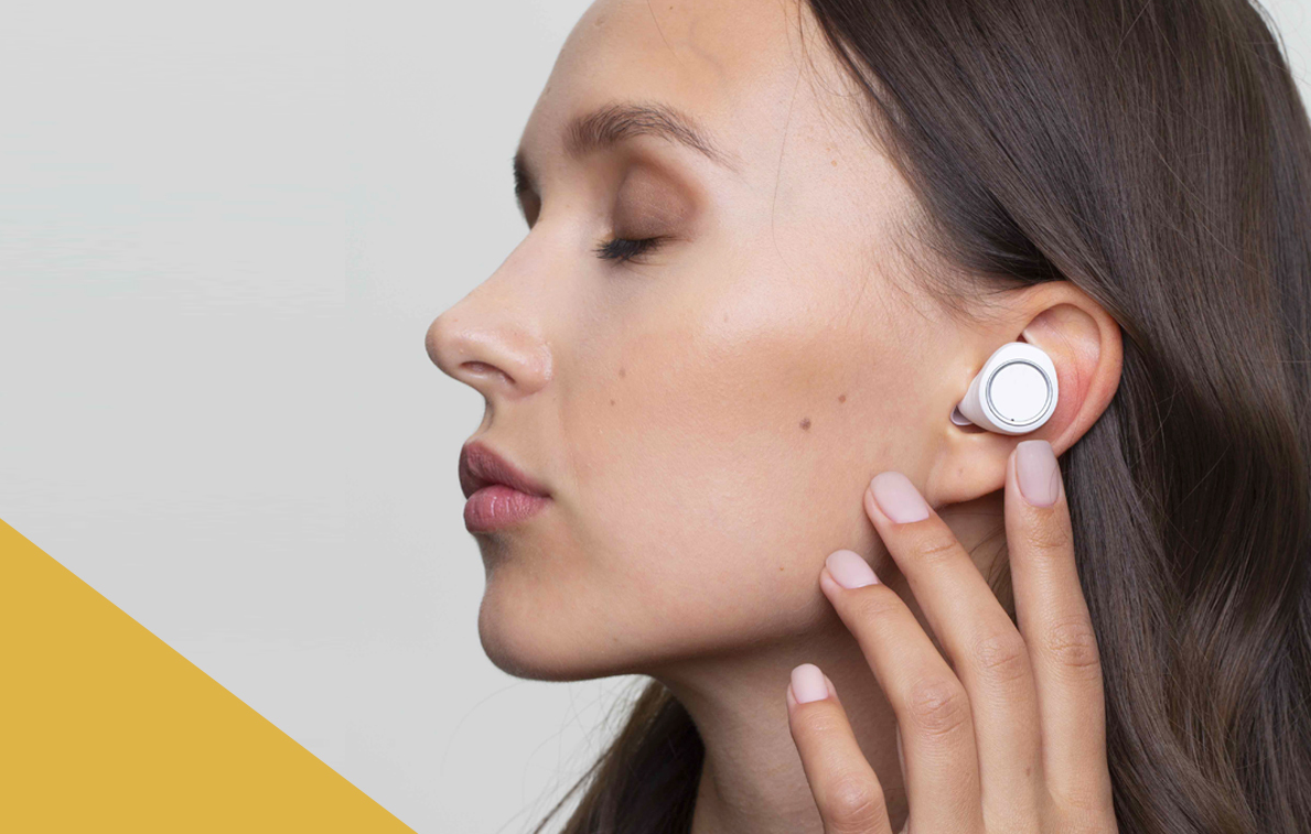 Лучшие беспроводные наушники в 2021 году - отличный подарок для каждого