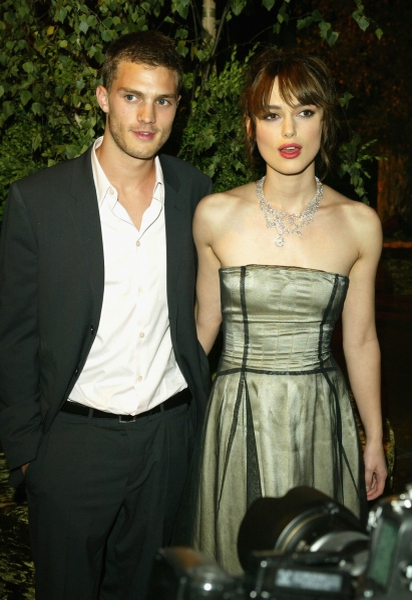 https://shining-stars.ru/sites/default/files/u1463/vic1/para-jamie-dornan-and-keira-knightley.jpg
