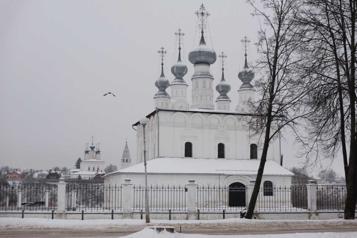 На фото церковь Петра и Павла