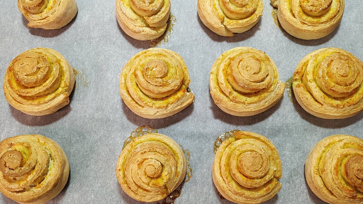 Домашние булочки с цедрой апельсина