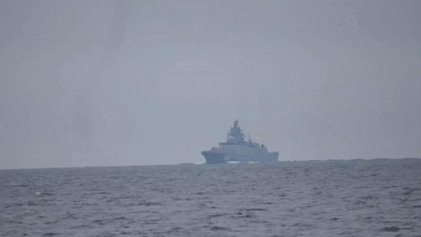 Кадры из видео первого пуска Циркона, на которых, предположительно, запечатлён не Циркон, а Оникс © видео Минобороны РФ